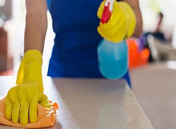 8 προϊόντα καθαρισμού που δεν πρέπει ποτέ να αναμιγνύετε
