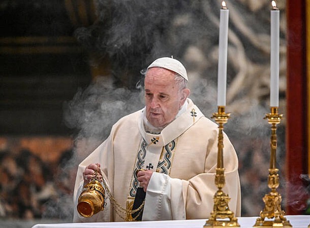 Συγκλονιστική εξομολόγηση από τον πάπα Φραγκίσκο: Κατανοώ τους ασθενείς με κορονοϊό, επειδή βρέθηκα κοντά στον θάνατο