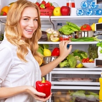 Τέσσερις τροφές που δεν πρέπει να βάζετε ποτέ στο ψυγείο