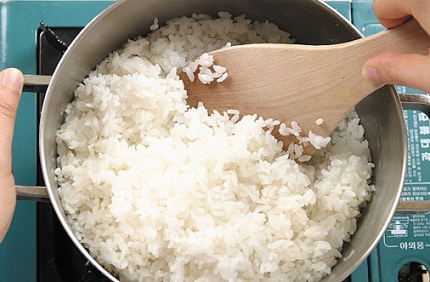 6 τρόποι για να χρησιμοποιήσετε το ρύζι που περίσσεψε!