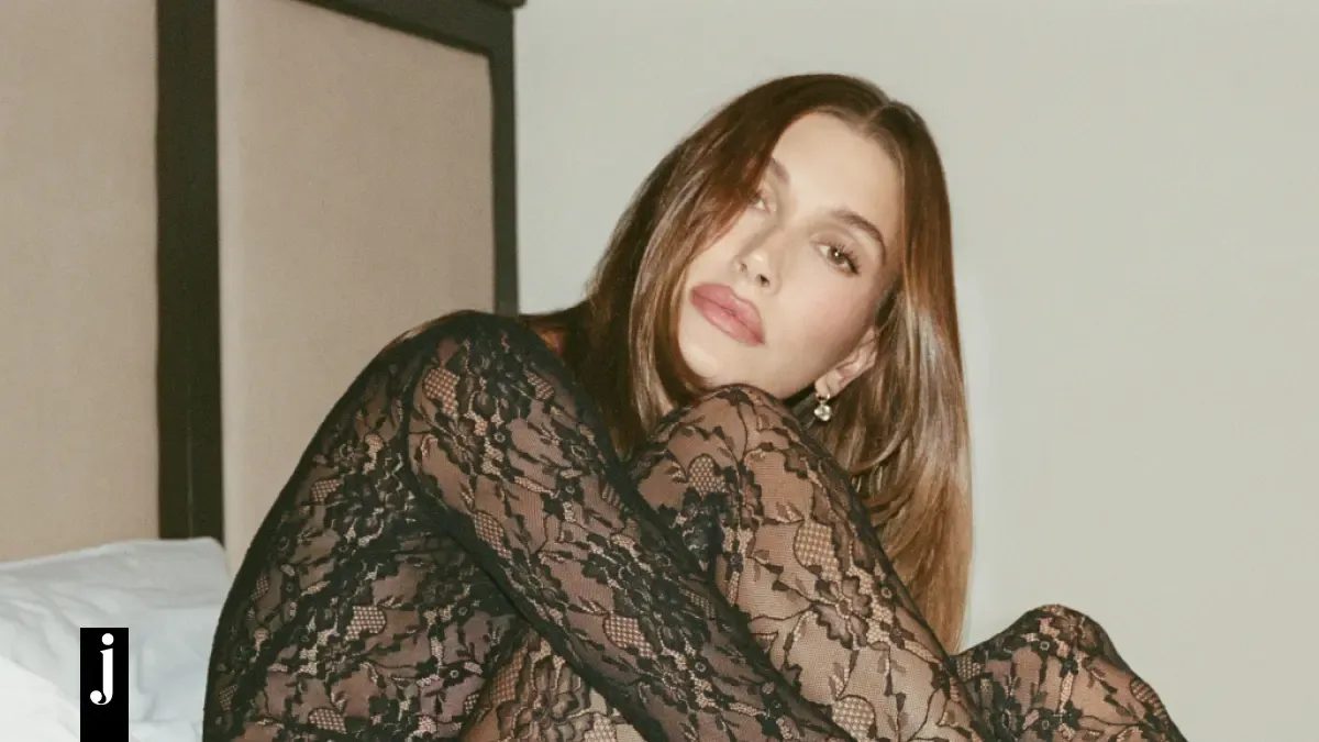 Η Calzedonia αναδεικνύει τη δαντέλα ως πρωταγωνιστικό στοιχείο στις φθινοπωρινές εμφανίσεις