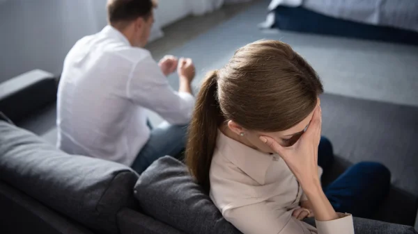 Γιατί οι σχέσεις αναπτύσσουν κρίσεις σε στιγμές ευτυχίας και πώς το διαχειριζόμαστε;