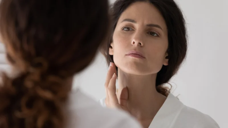 Πέντε λάθη που κάνουν την επιδερμίδα σας να δείχνει πιο ώριμη από ότι είναι