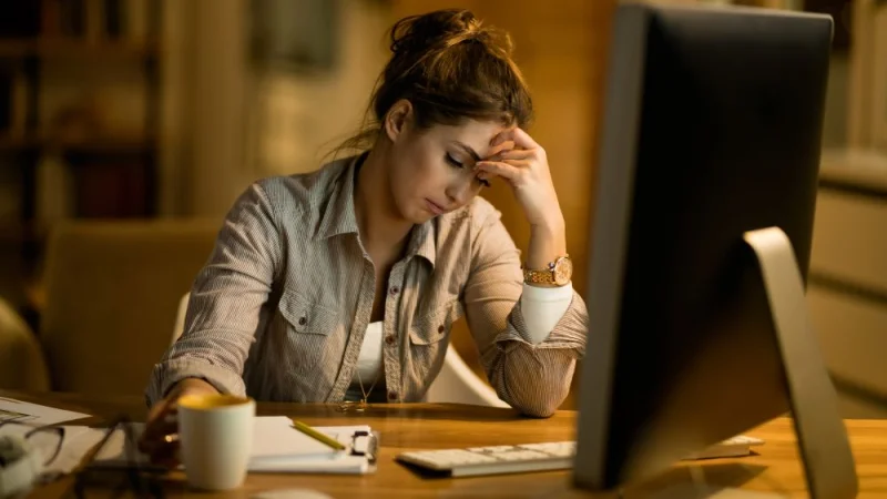 Εννιά συμπτώματα που δείχνουν ότι έχεις περισσότερο άγχος από όσο νομίζεις