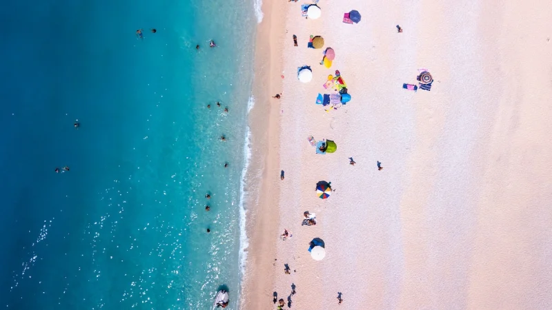 7 παραλίες στα Επτάνησα ό,τι πρέπει για παιδιά