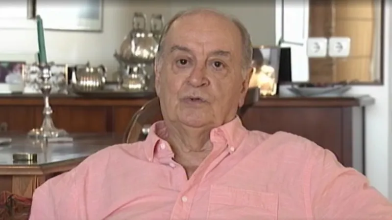 Κώστας Λυχναράς: Πέθανε ο σκηνοθέτης του Κωνσταντίνου και Ελένης και του Καφέ της Χαράς