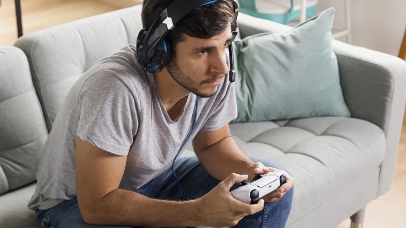 Οι άνδρες που σταμάτησαν να ωριμάζουν στα 16 τους, συνήθως έχουν αυτές τις 8 συμπεριφορές