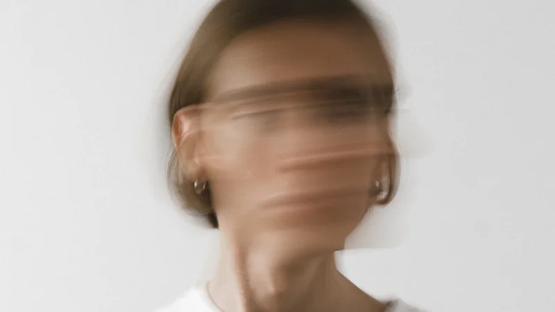 Πώς θα καταλάβεις ότι έχεις πάθει κρίση πανικού ή άγχους;