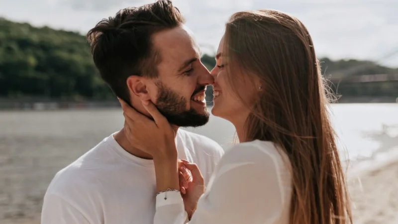 Το τεστ που δείχνει αν ένα ζευγάρι ταιριάζει πραγματικά, σύμφωνα με ειδικό