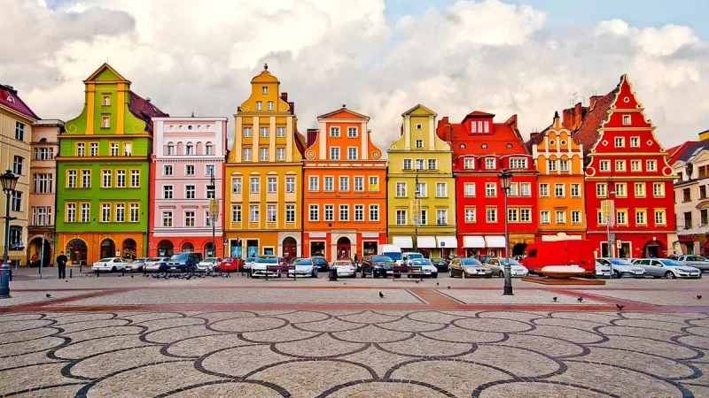 Η «Βενετία της Πολωνίας» είναι ο πιο οικονομικός και παραμυθένιος προορισμός για να επισκεφθείς φέτος τον χειμώνα