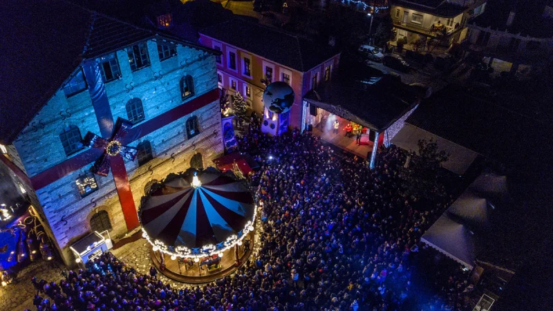 Τρίκαλα: Ανοίγει τις πύλες του ο Μύλος των Ξωτικών – Ένα ονειρικό ταξίδι στη Χριστουγεννιάτικη μαγεία